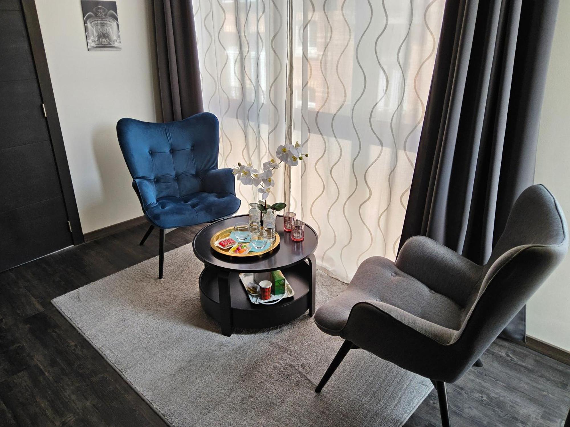Deluxe Au 2eme Etage, Double Au 4eme Etage Not A Brussel